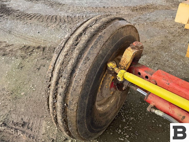 1995-international-915-image-29