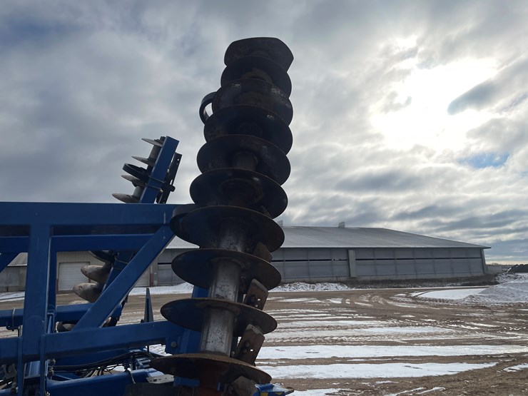 #1070-•-landall-6230-heavy-duty-disk-(somerset,-wi)-image-9