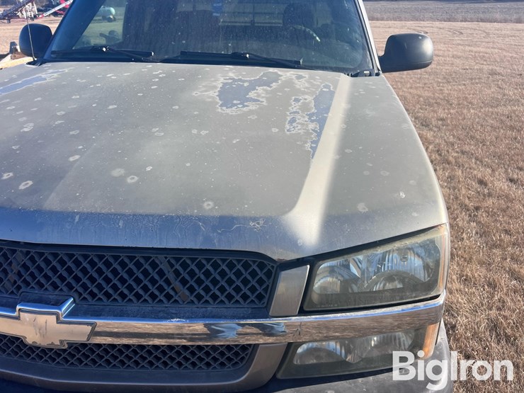 2003-chevrolet-silverado-2500-image-15