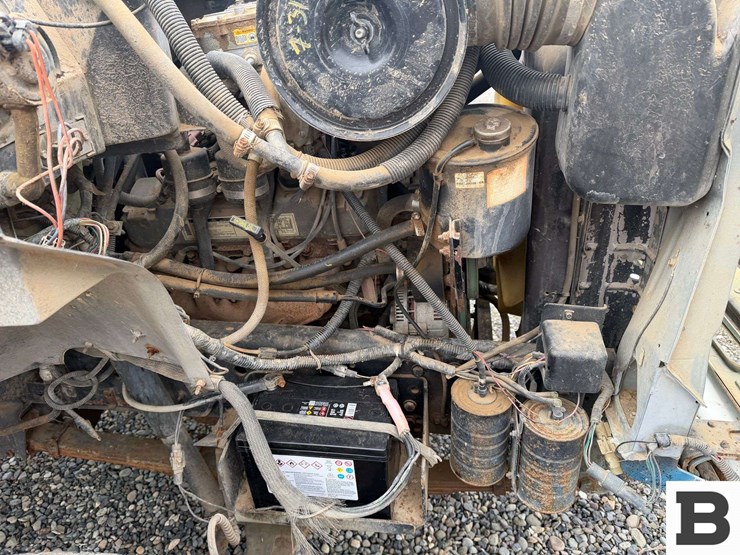 1992-ford-f700-image-29