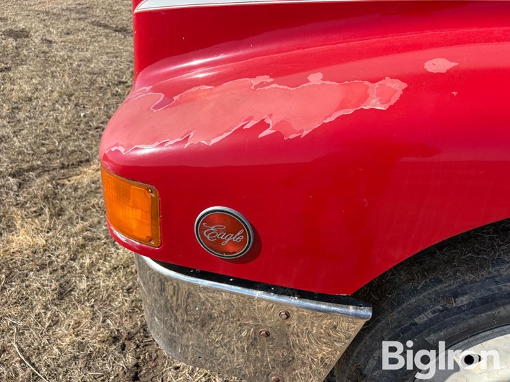 1990-international-9400-eagle-image-17