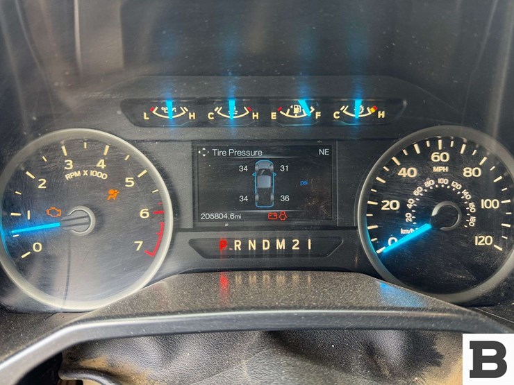 2015-ford-f150-image-26