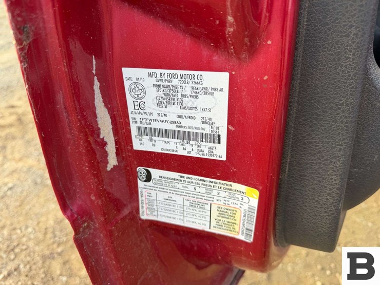 2010-ford-f150-image-34