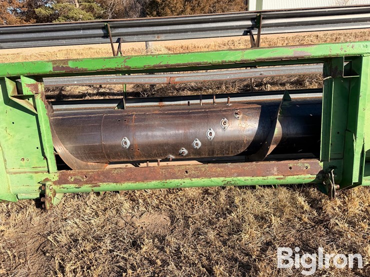 john-deere-924-image-11