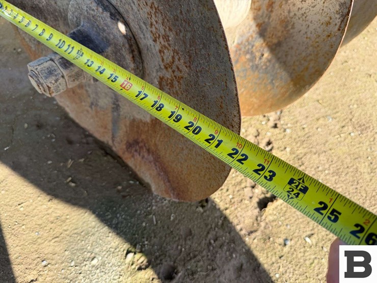 john-deere-455-image-50