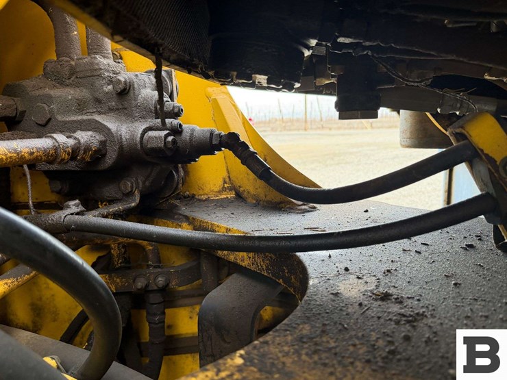 2001-komatsu-wa380-3-image-29