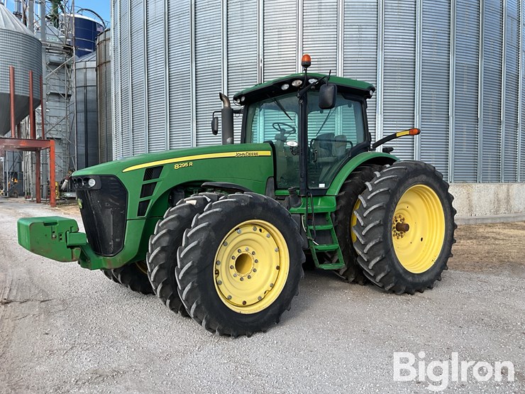 2009-john-deere-8295r-image-1
