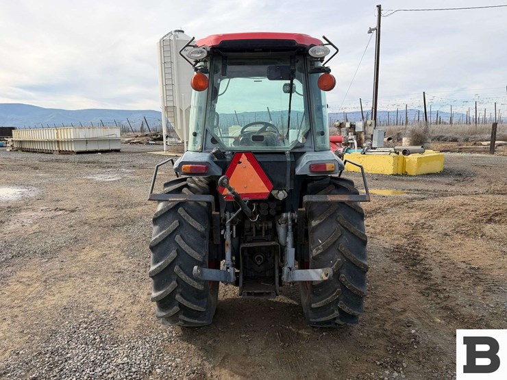 2014-kubota-m8540hd-image-4