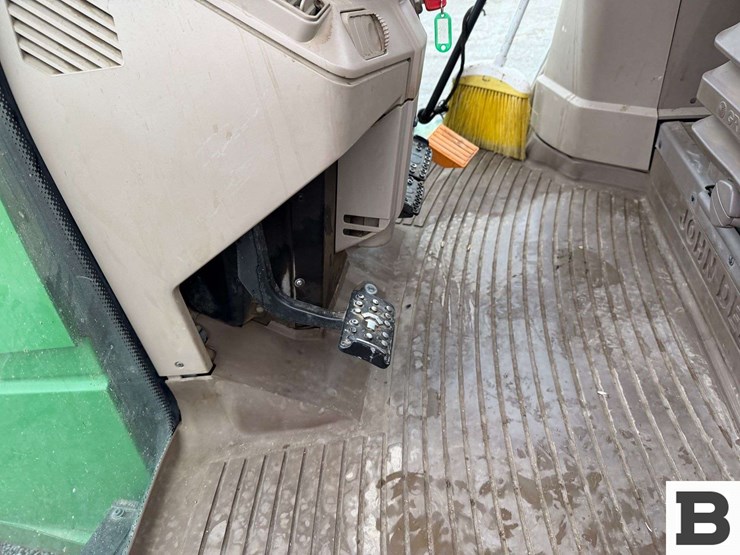 2017-john-deere-6130m-image-66