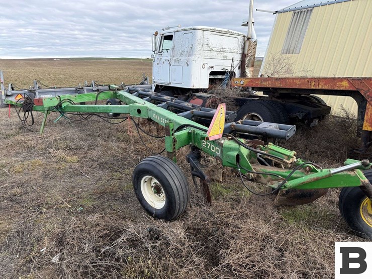 2007-john-deere-2700-image-8