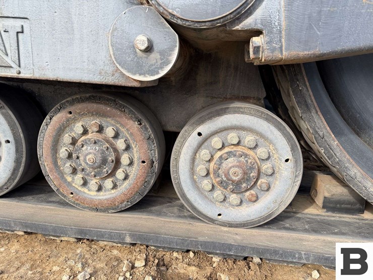 1996-challenger-45-image-22