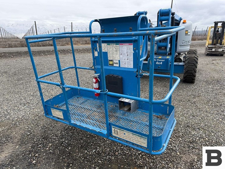 2012-genie-z45/25j-image-9