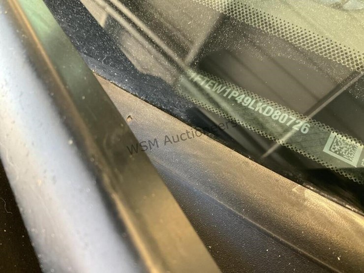 2020-ford-f150-image-16