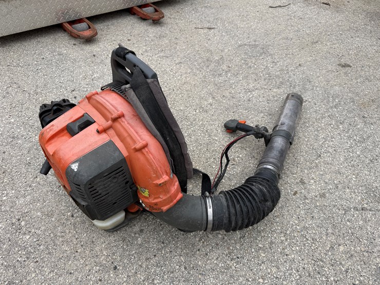 #9131-•-husqvarna-backpack-blower-(new-berlin,-wi)-image-1