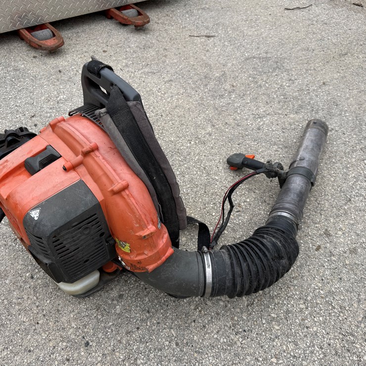 #9131 • Husqvarna Backpack Blower (New Berlin, WI)