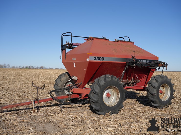 case-2300-air-cart-image-1