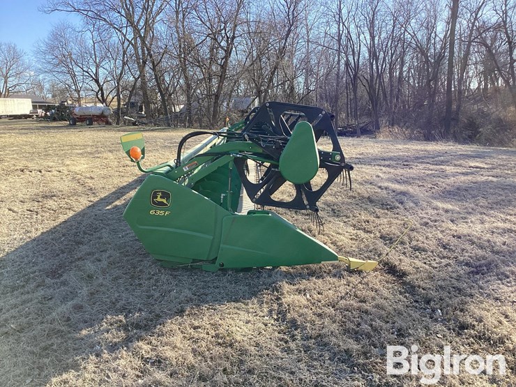 2010-john-deere-635f-image-4