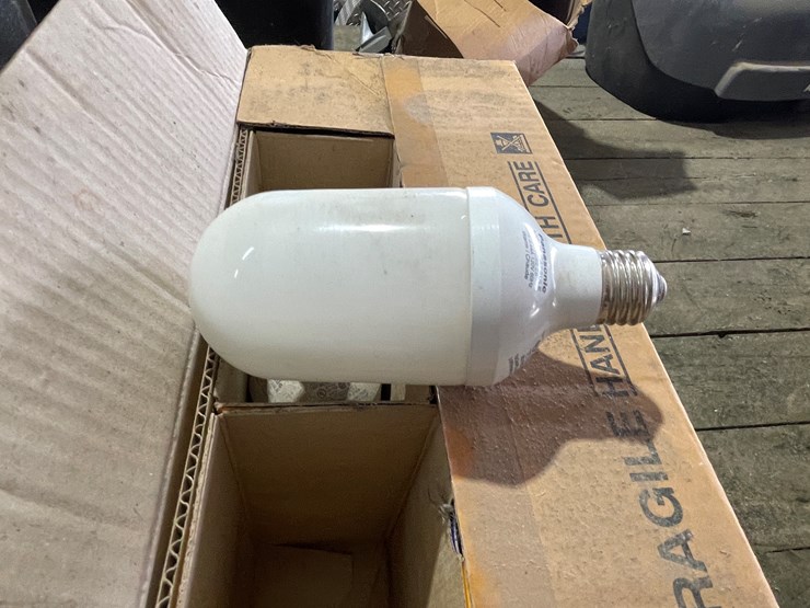 #7222-•-(3)-boxes-of-panasonic-light-capsules-image-5