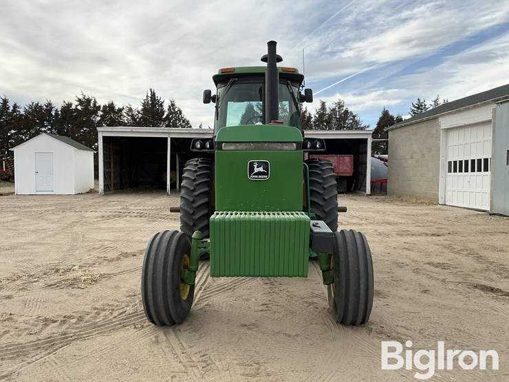 1983-john-deere-4650-image-2