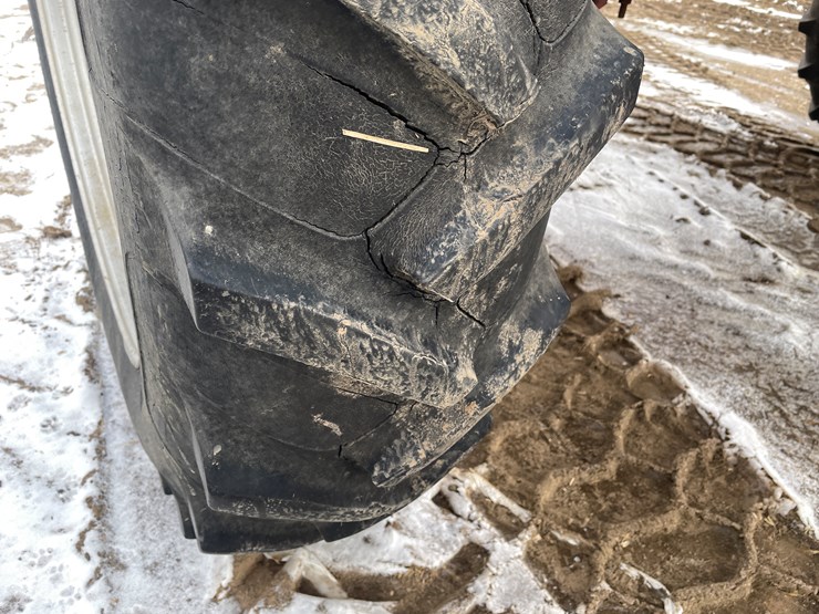 #1062-•-miller-pro-60'-sprayer-(somerset,-wi)-image-34