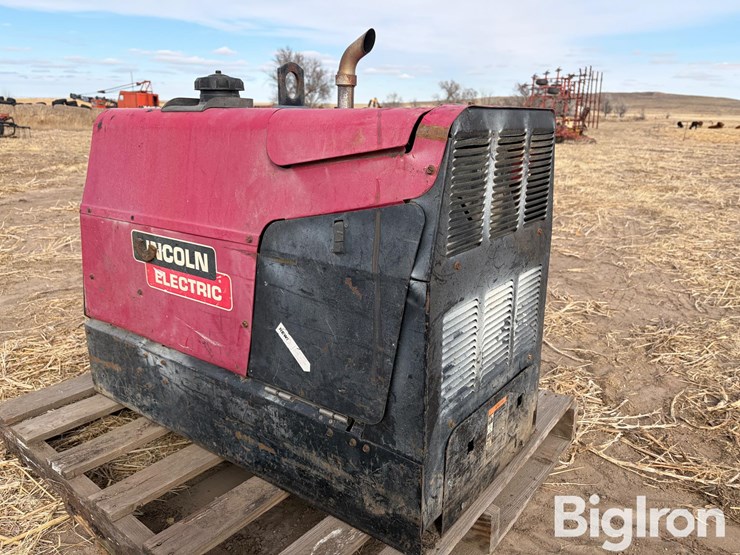 lincoln-electric-ranger-250-image-8