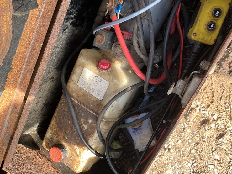 #1116-•-2011-pj-14'-gooseneck-dump-trailer-(has-wi-title)-(colfax,-wi)-image-34