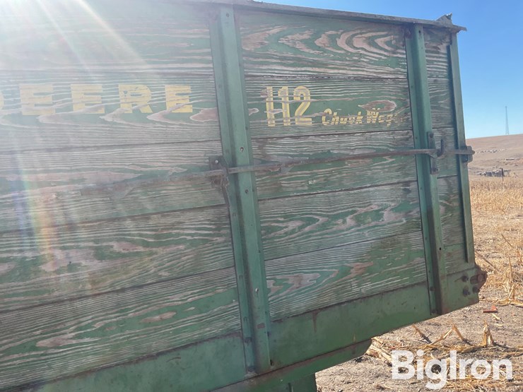 john-deere-112-image-15