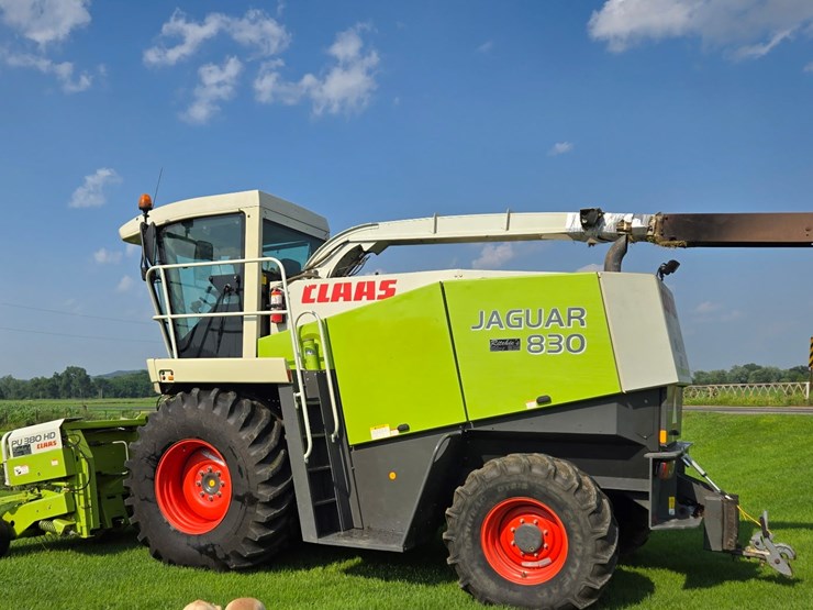claas-830-image-4