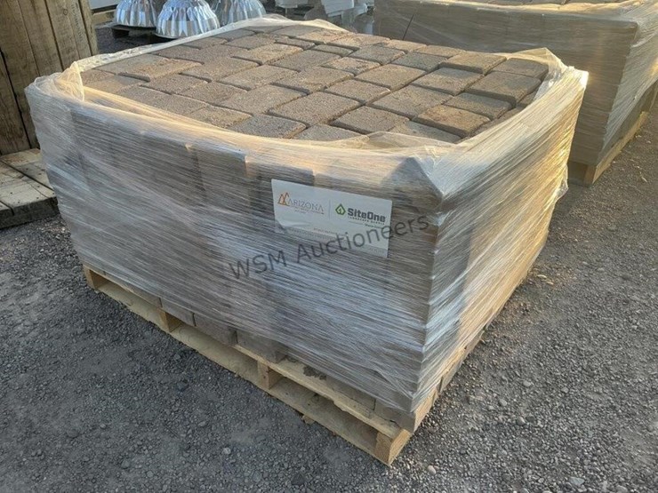 pallet-of-stone-pavers-image-4