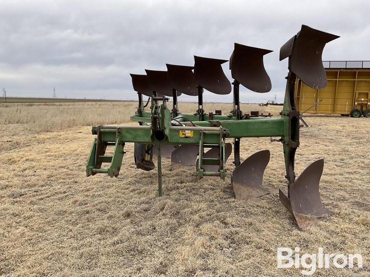 john-deere-4600-image-2