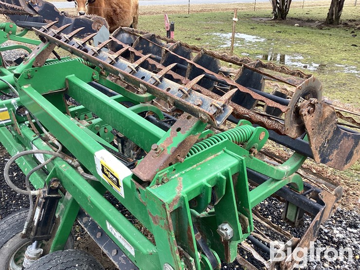 unverferth-25-image-12