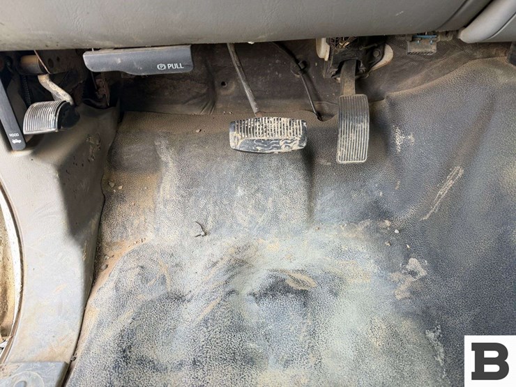 2006-ford-f450-image-23