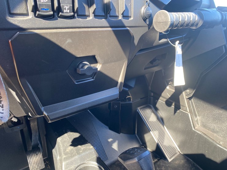 #1200-•-2023-polaris-xp4-1000-(with-registration-card)-(helenville,-wi)-image-12