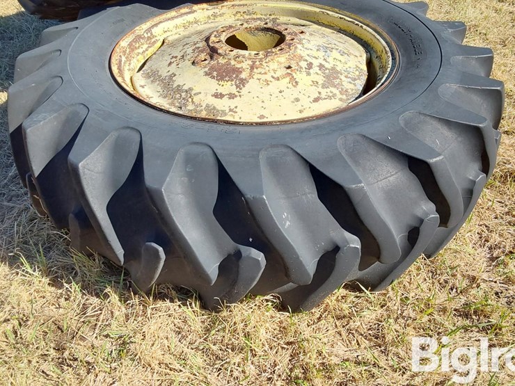 john-deere-4020-image-19