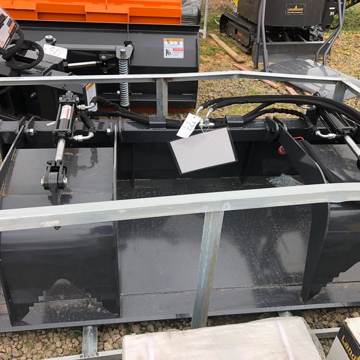 #79 • 72” GRAPPLE BUCKET