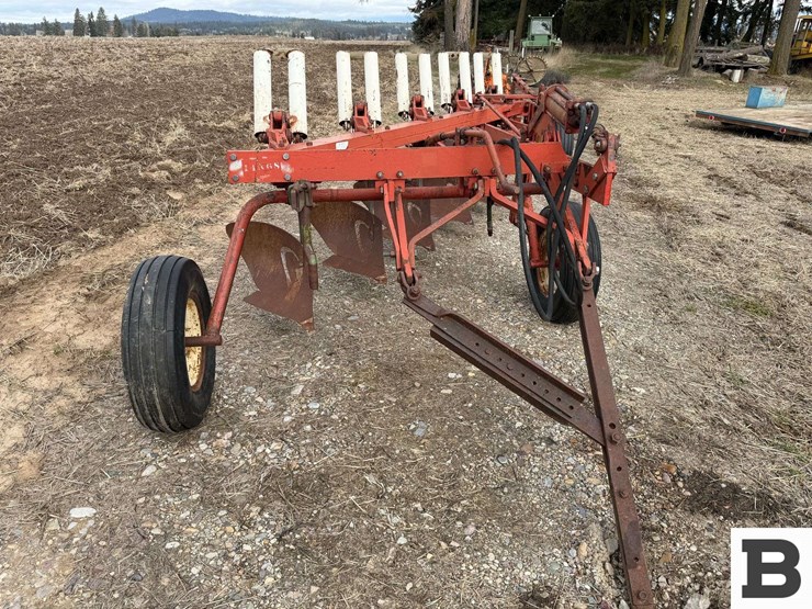 international-770-image-7