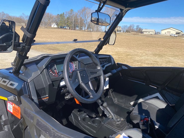 #1200-•-2023-polaris-xp4-1000-(with-registration-card)-(helenville,-wi)-image-10