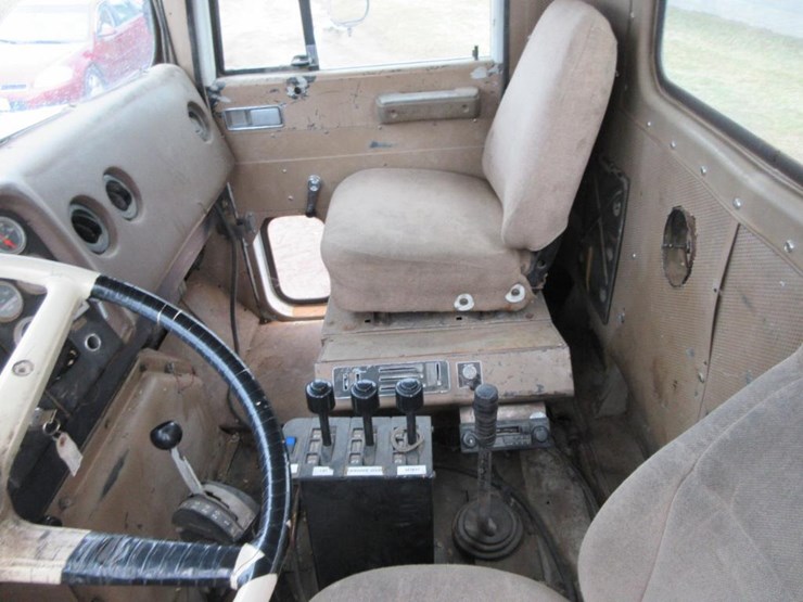 1980-international-5000-image-45