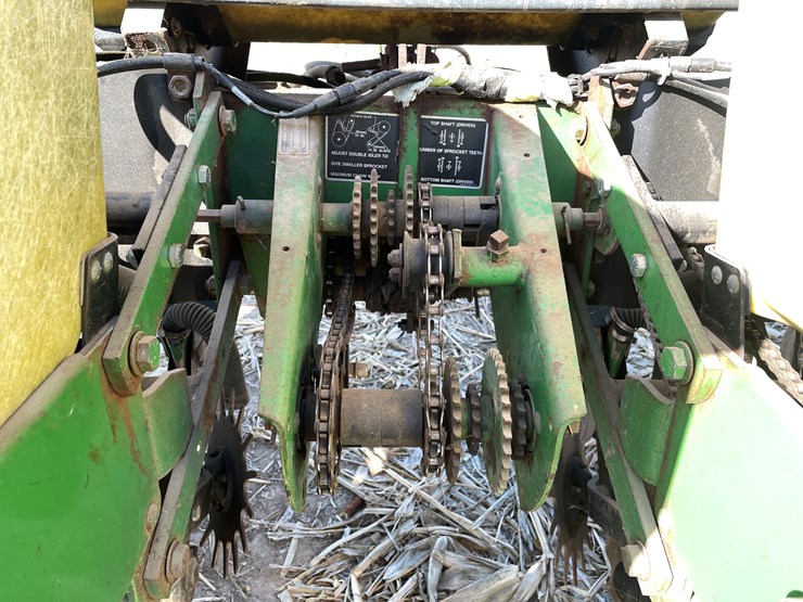 john-deere-7000-image-22