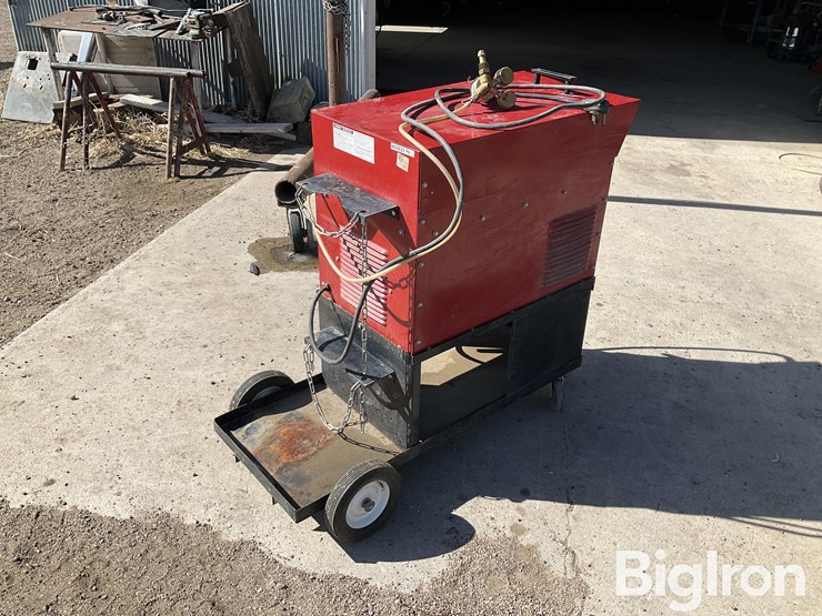 century-wire-feed-welder-image-5