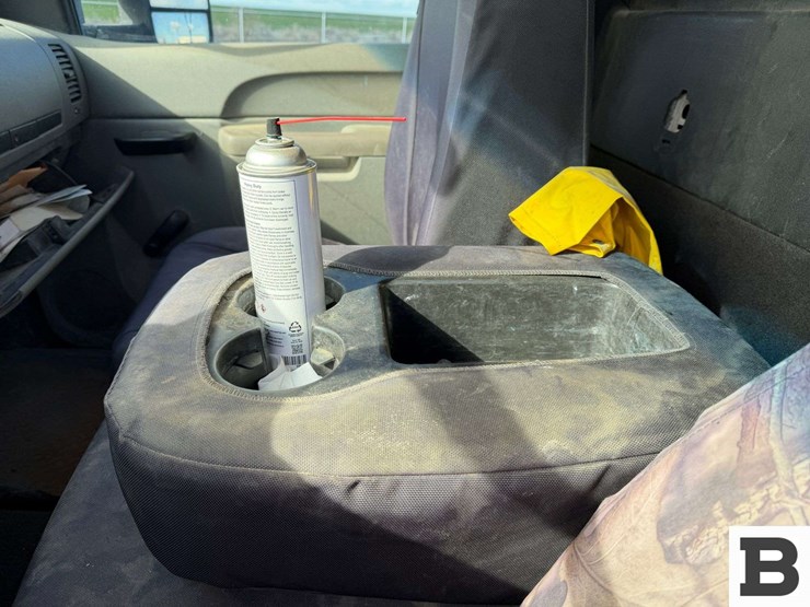 2010-chevrolet-silverado-3500-image-29