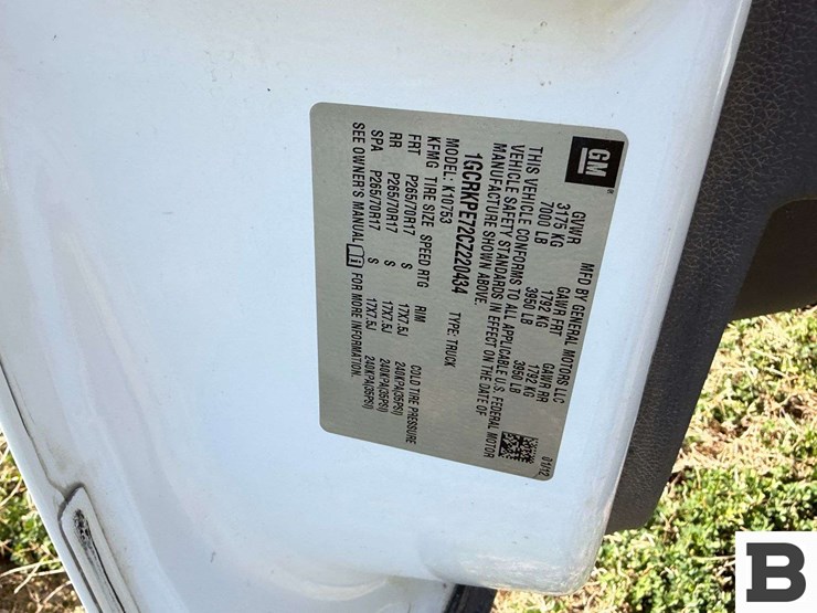 2012-chevrolet-silverado-1500-image-22