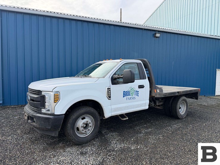 2019-ford-f350-image-1