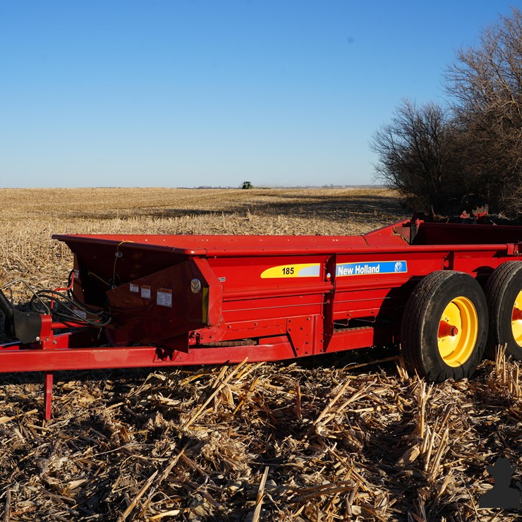 NEW HOLLAND 185