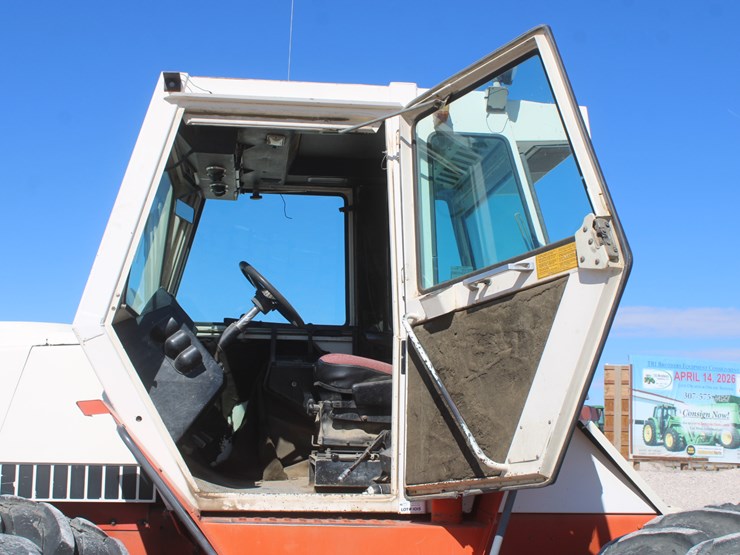 #1015-•-case-4490-tractor-image-20