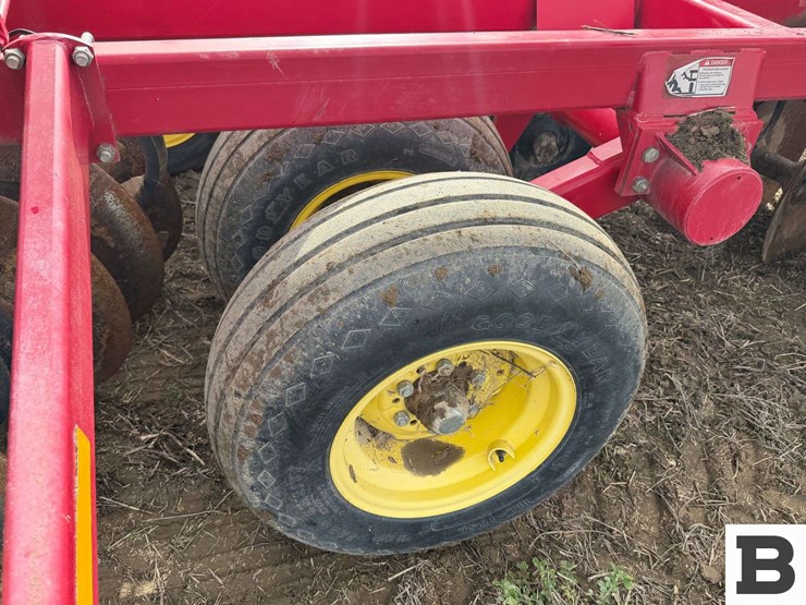 2010-sunflower-1234-18-image-43