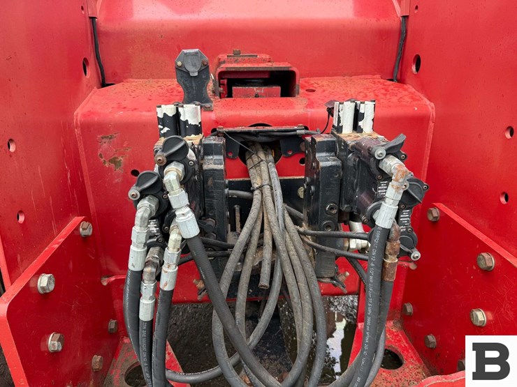case-ih-stx375-image-31