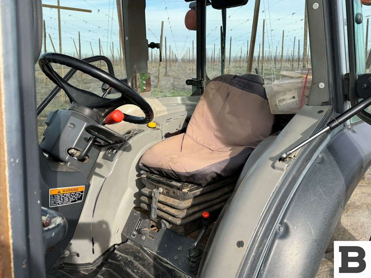 2014-kubota-m8540hd-image-27