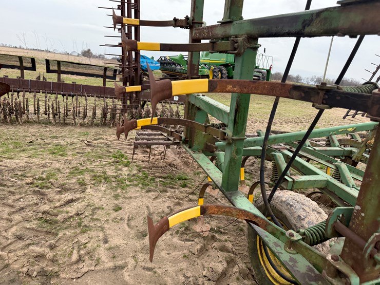 john-deere-e1000-image-51