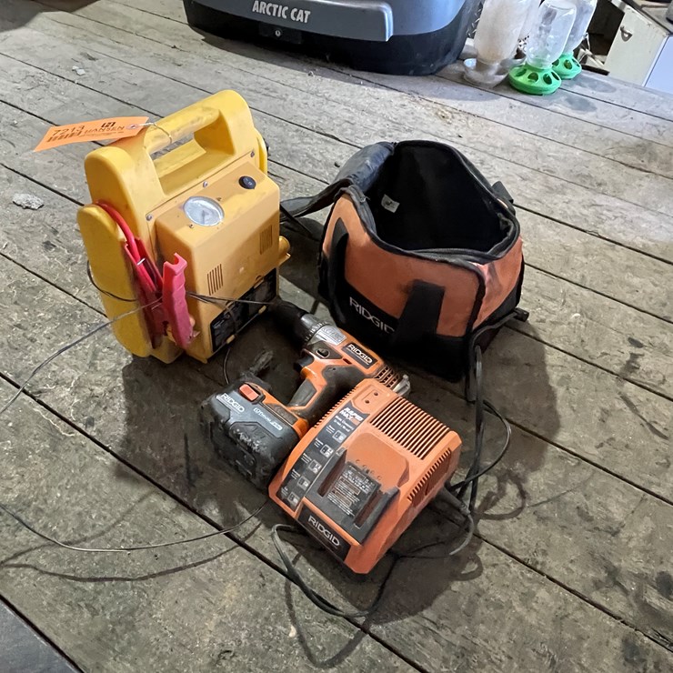 #7213 • Rigid 18V Drill and Roadmaster Charging Pack